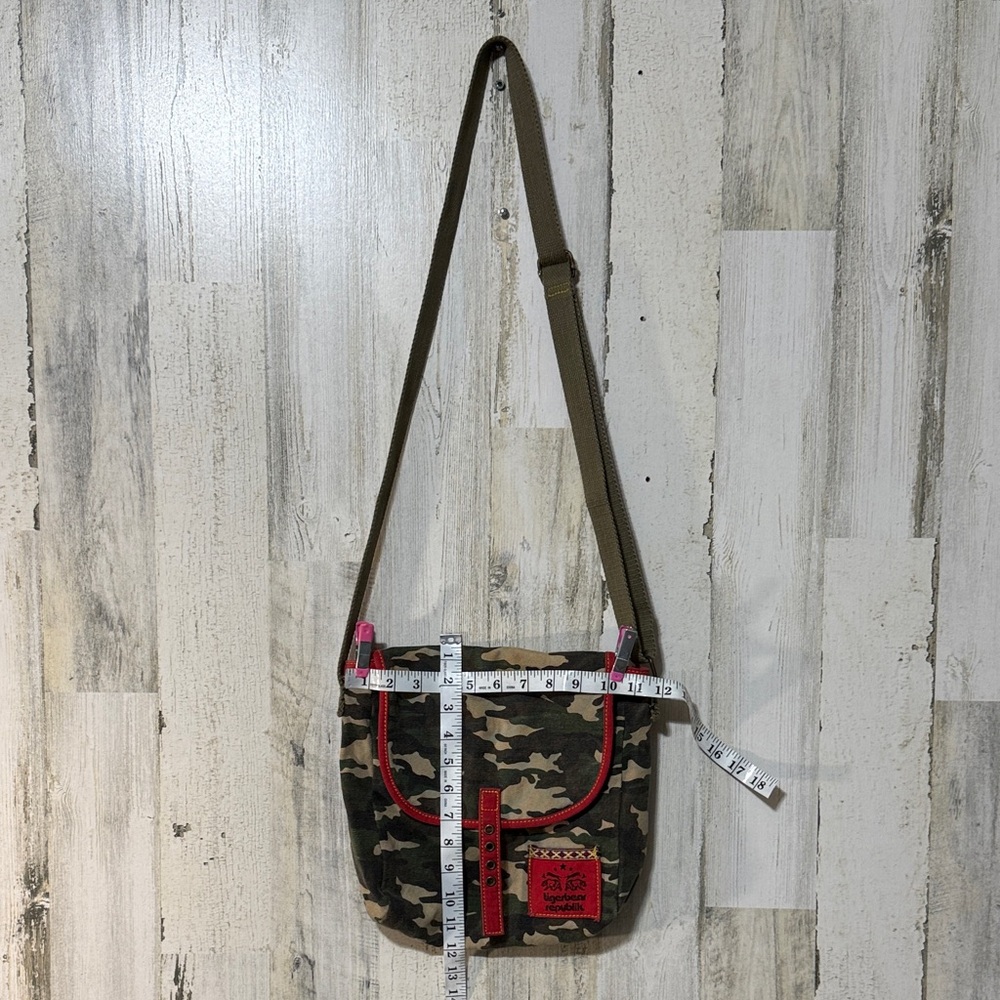 Camouflage Crossbody Bag with Red Trim - Picture 5 of 8